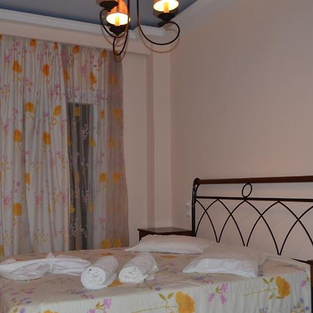 Annas Apartment Parga Exterior photo